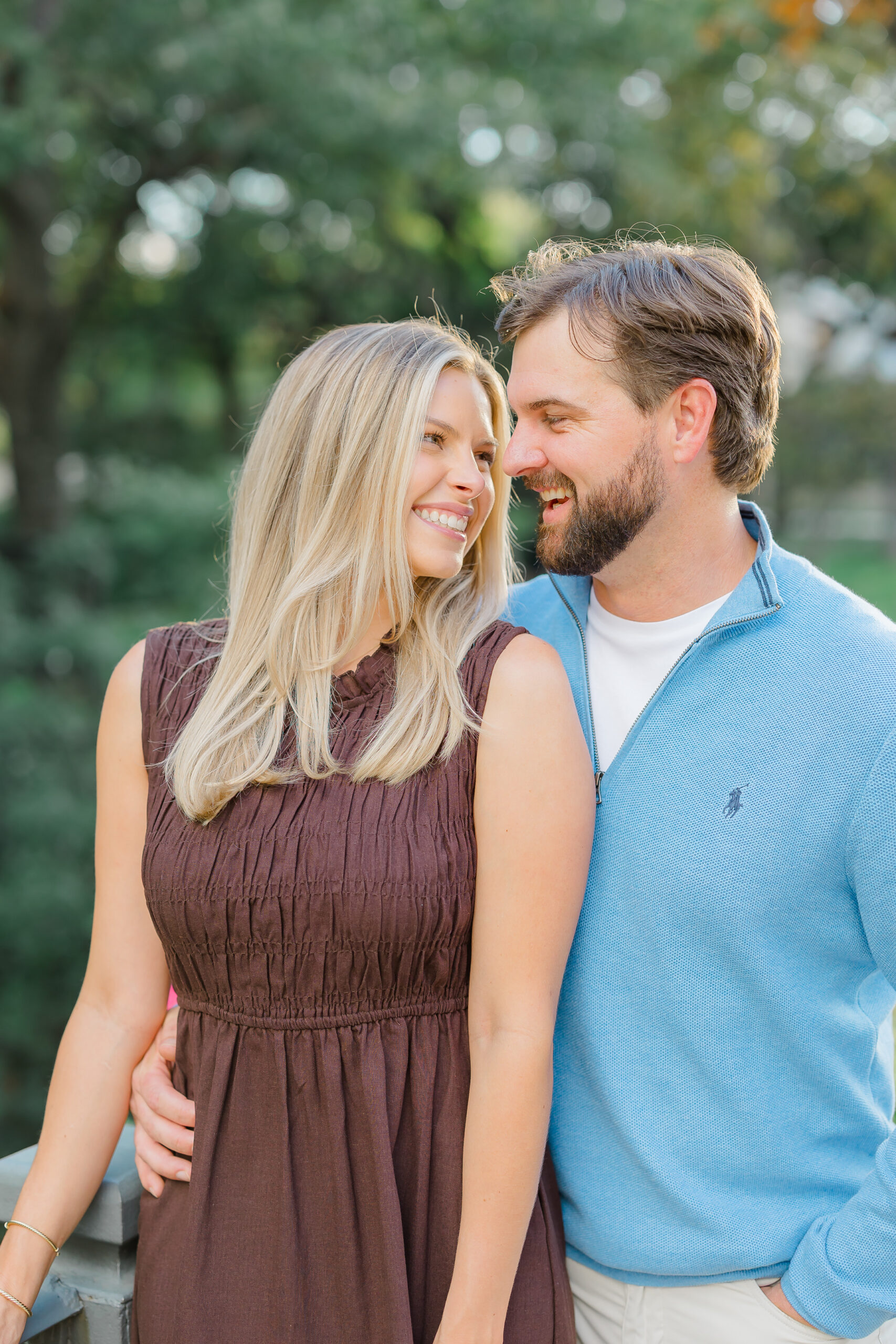 Hannah & Calder’s Anniversary Session at Lakeside Park and Prather Park | Dallas Wedding Photographer