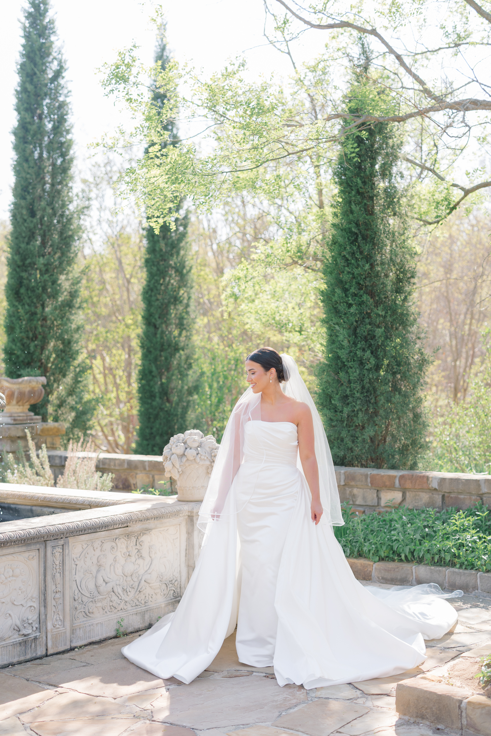 Daley's Bridal Portraits at Clark Gardens | Dallas Wedding Photographer